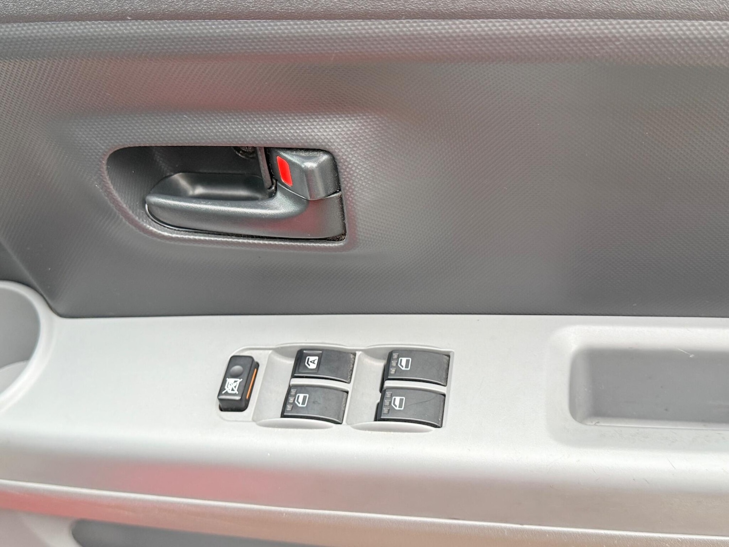 Used Daihatsu Sirion 2010 for sale - 77460037: Photo 15