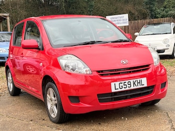 Used Daihatsu Sirion 2010 for sale - 77460037: Photo