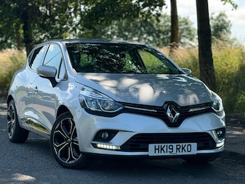 Used Renault Clio 2019 for sale - 79463534: Photo