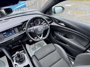 Used Vauxhall Insignia 2019 for sale - 79463503: Photo