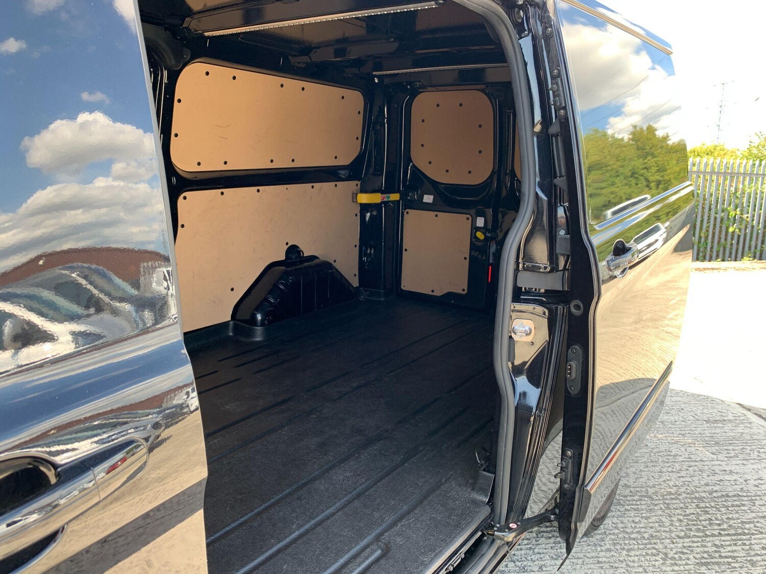 Vehicle 29