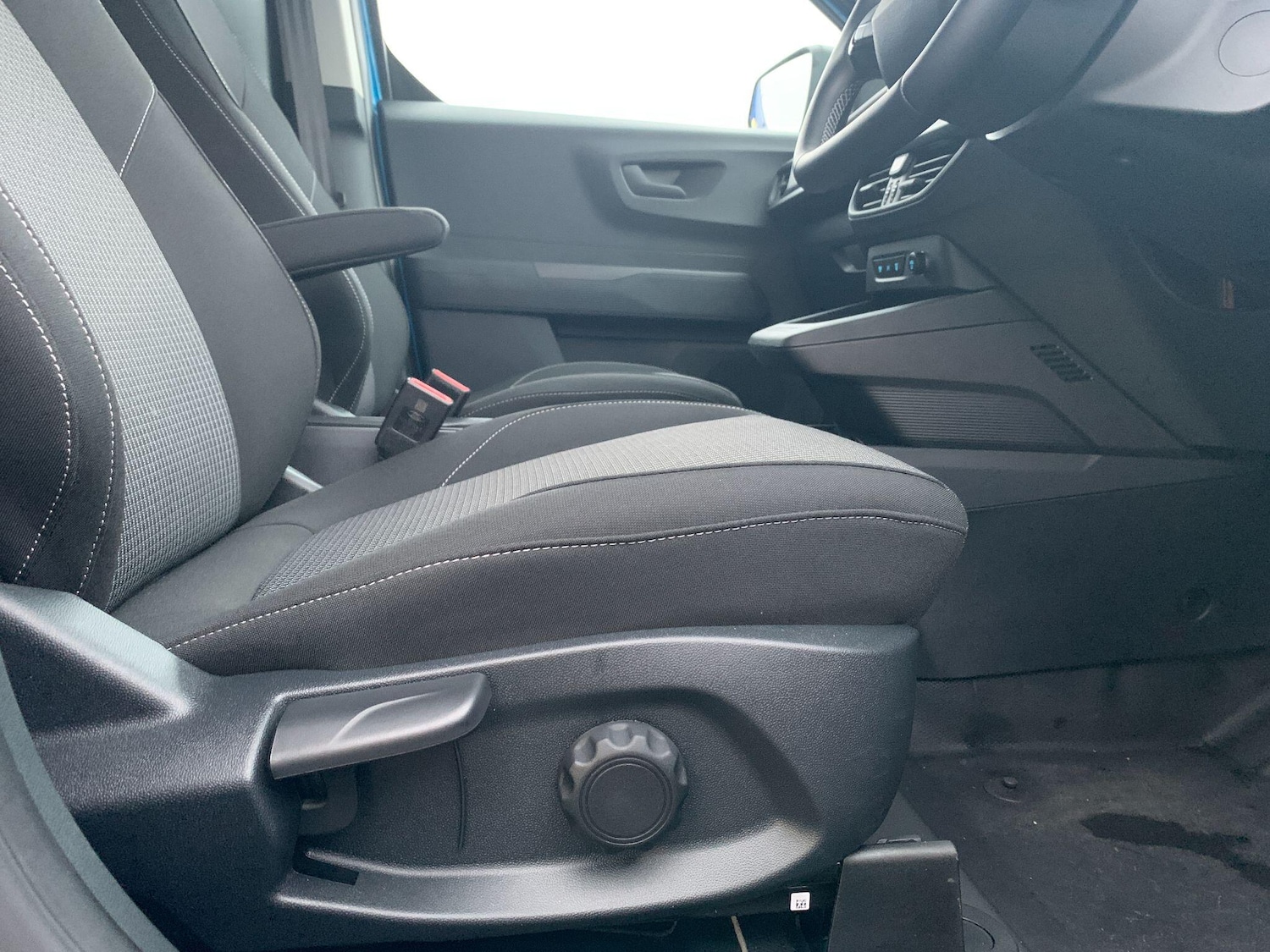 Used Ford Transit Courier 2025 for sale - 77190595: Photo 12