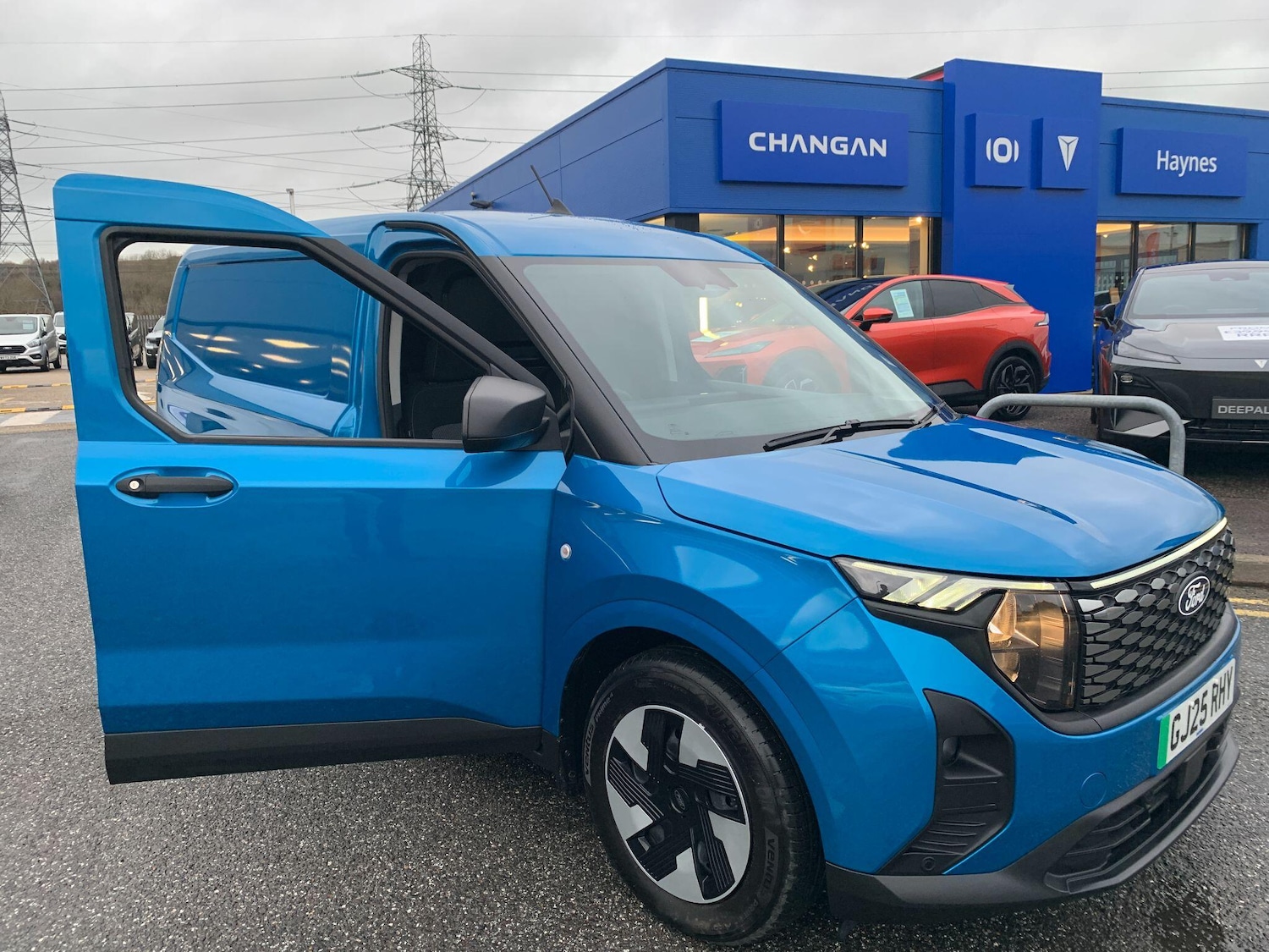 Used Ford Transit Courier 2025 for sale - 77190595: Photo 6