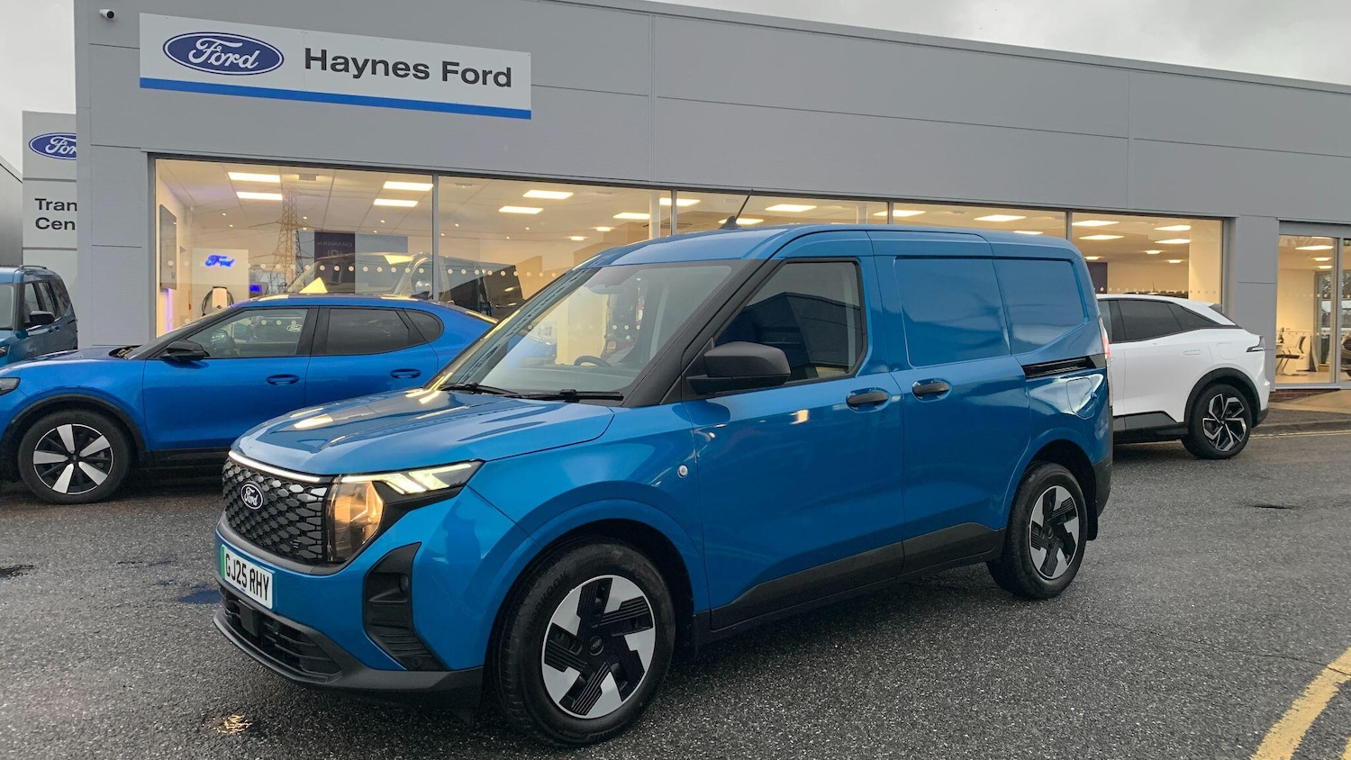 Used Ford Transit Courier 2025 for sale - 77190595: Photo 7