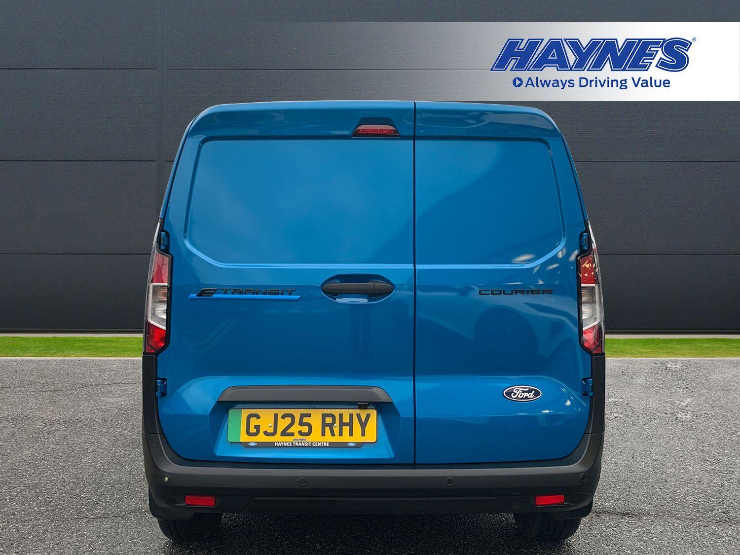 Used Ford Transit Courier 2025 for sale - 77190595: Photo 9