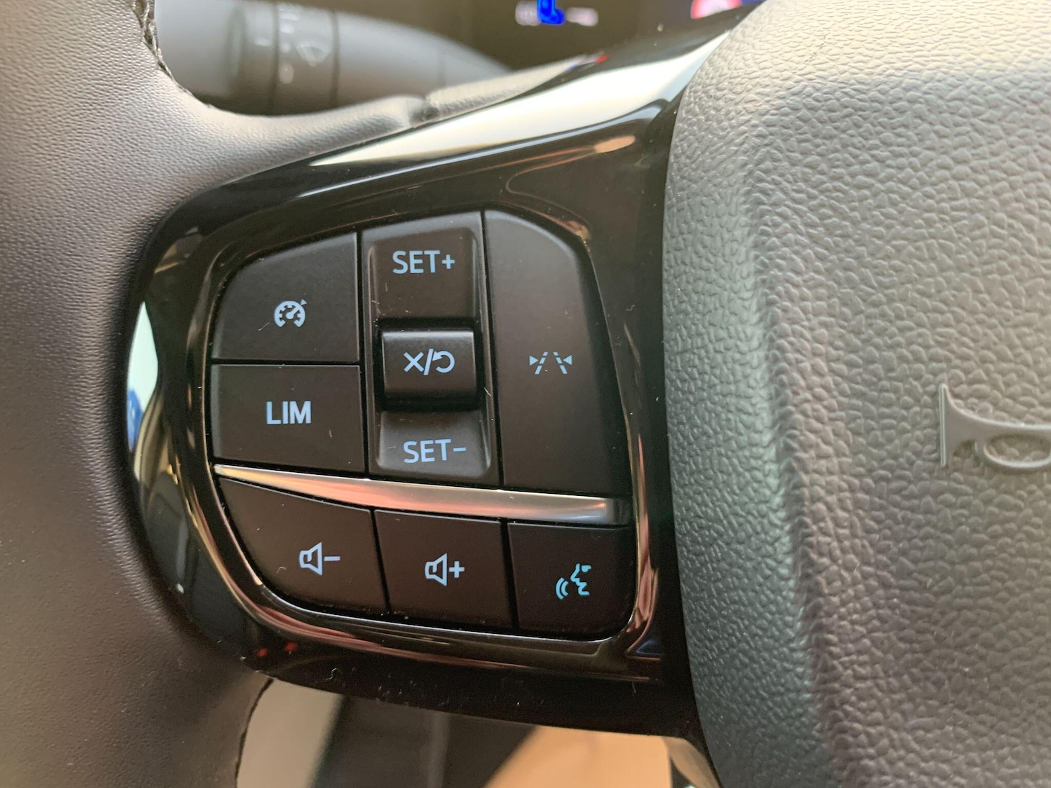 Used Ford Transit Custom 2025 for sale - 76975659: Photo 11