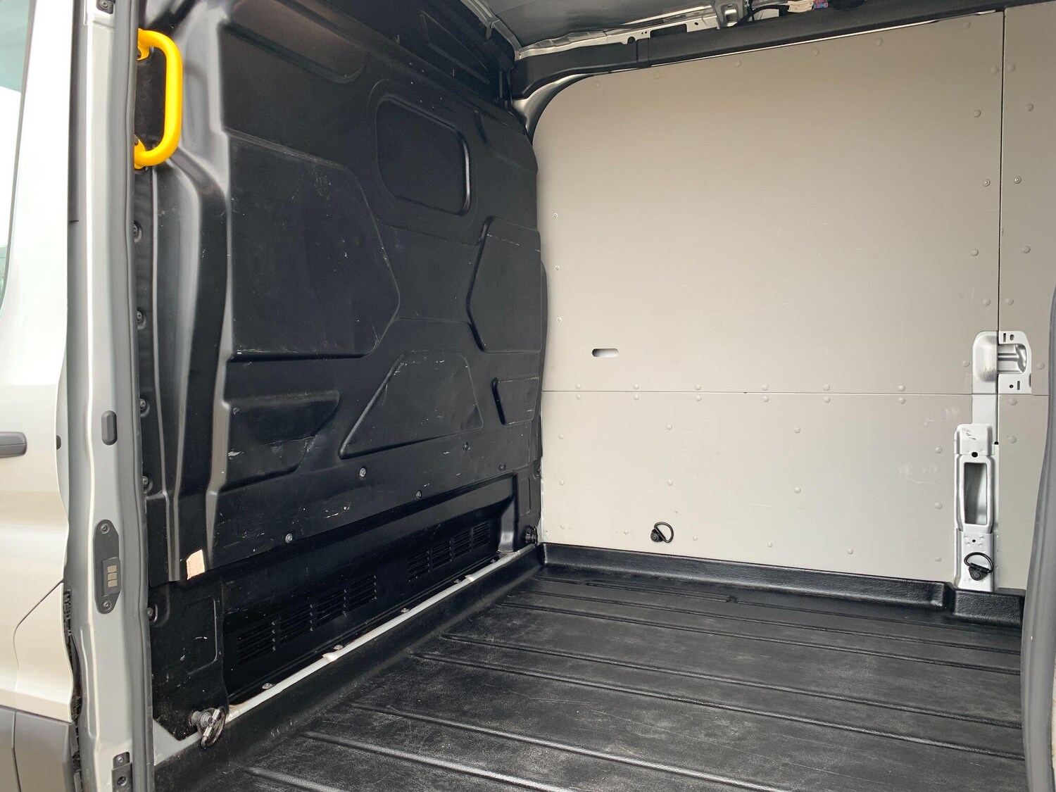 Used Ford Transit 2024 for sale - 77853989: Photo 51