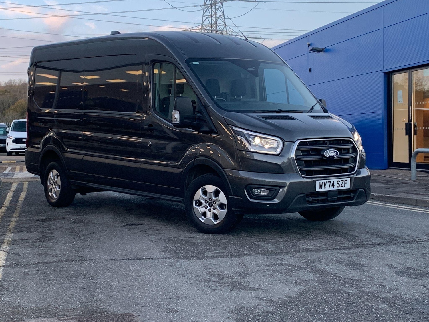 Used Ford Transit 2024 for sale - 76742986: Photo 1