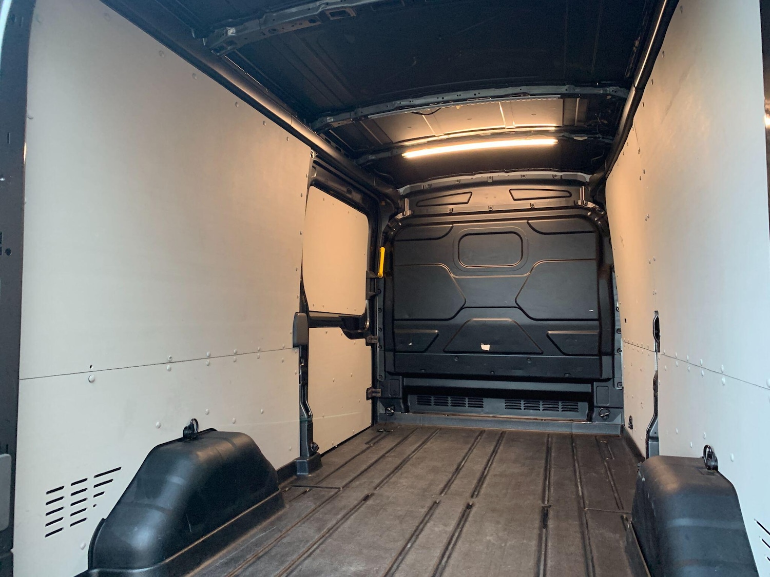 Used Ford Transit 2024 for sale - 76742986: Photo 22