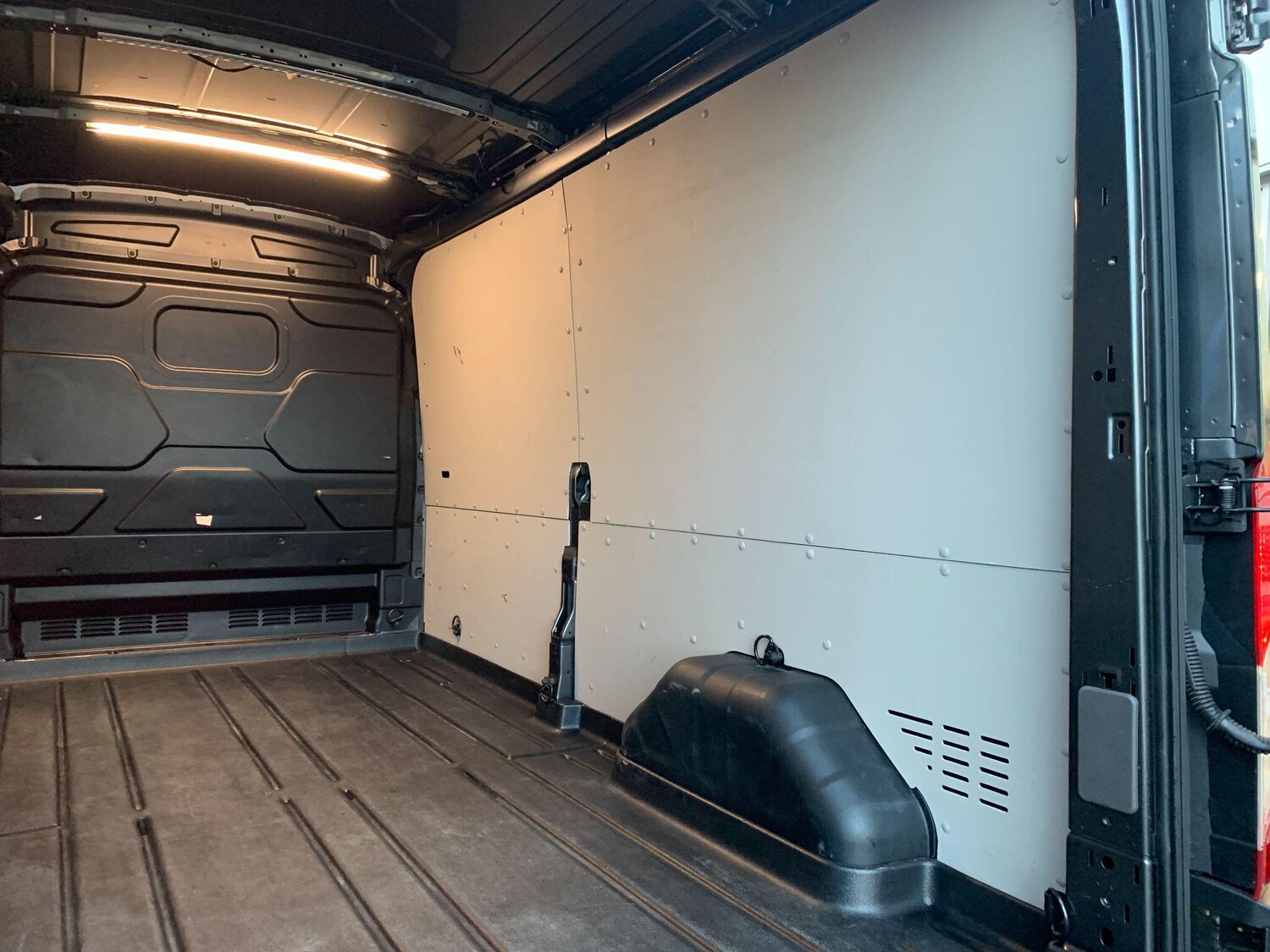 Used Ford Transit 2024 for sale - 76742986: Photo 23