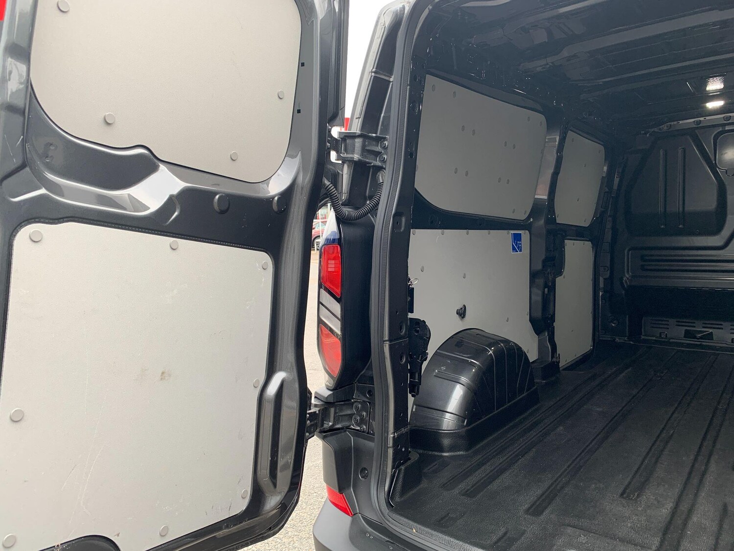 Used Ford Transit Custom 2025 for sale - 78019100: Photo 36