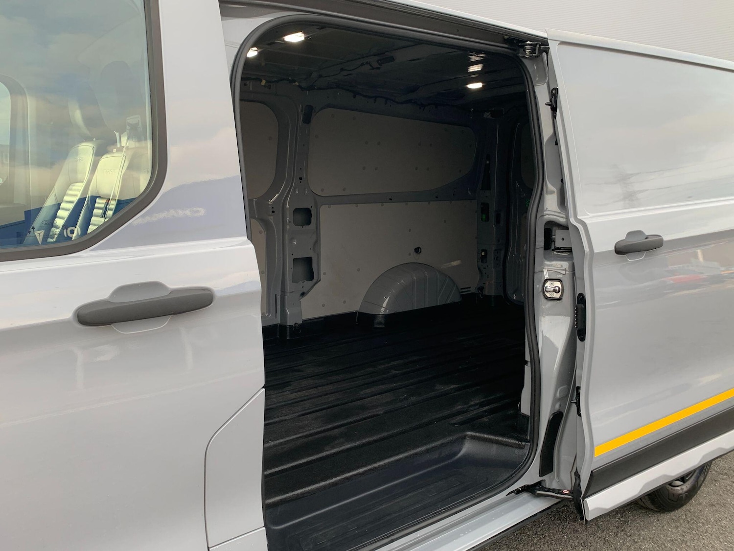 Used Ford Transit Custom for sale - 76965198: Photo 22