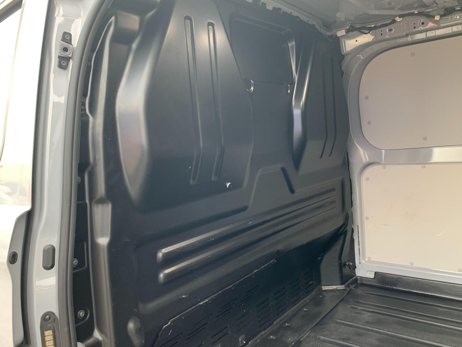 Used Ford Transit Custom for sale - 76965198: Photo 23