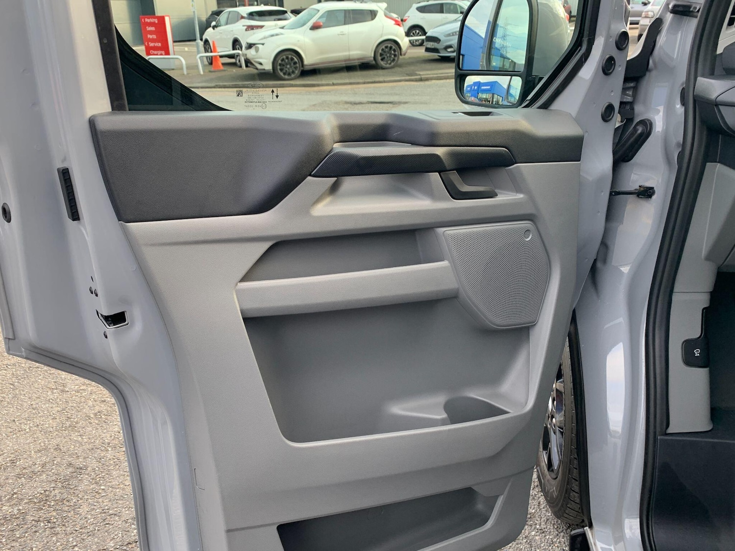 Used Ford Transit Custom for sale - 76965198: Photo 24