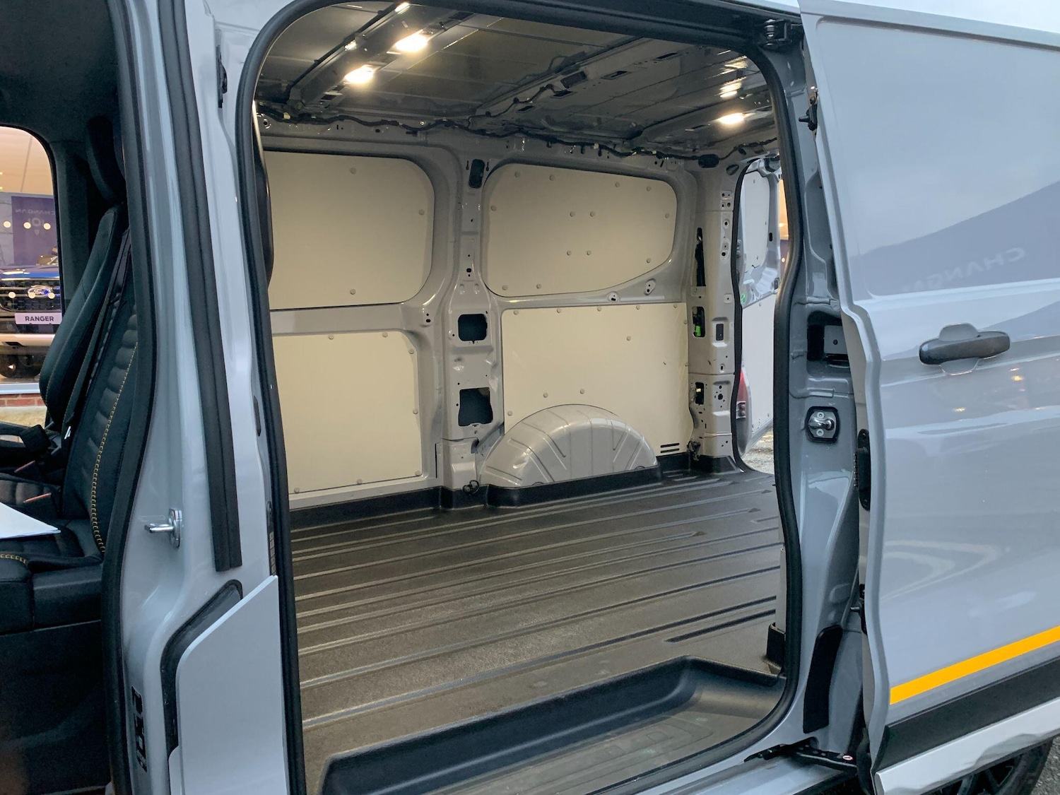 Used Ford Transit Custom 2025 for sale - 76690002: Photo 35