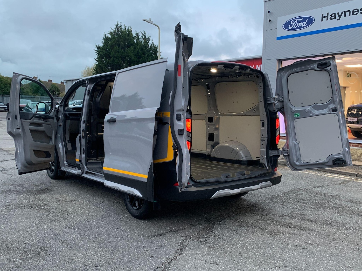 Used Ford Transit Custom 2025 for sale - 76690002: Photo 9