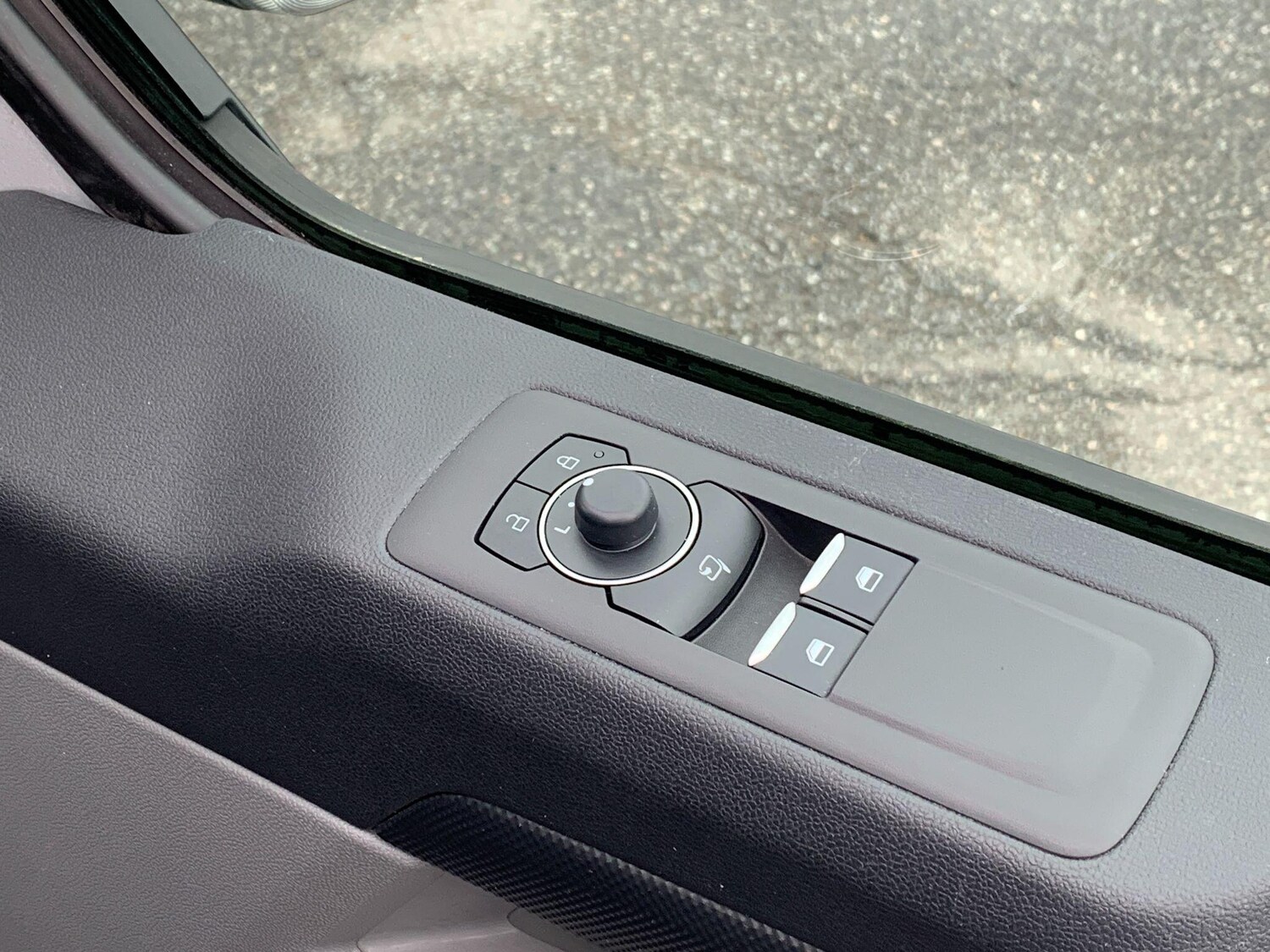 Used Ford Transit Custom 2024 for sale - 77509773: Photo 28