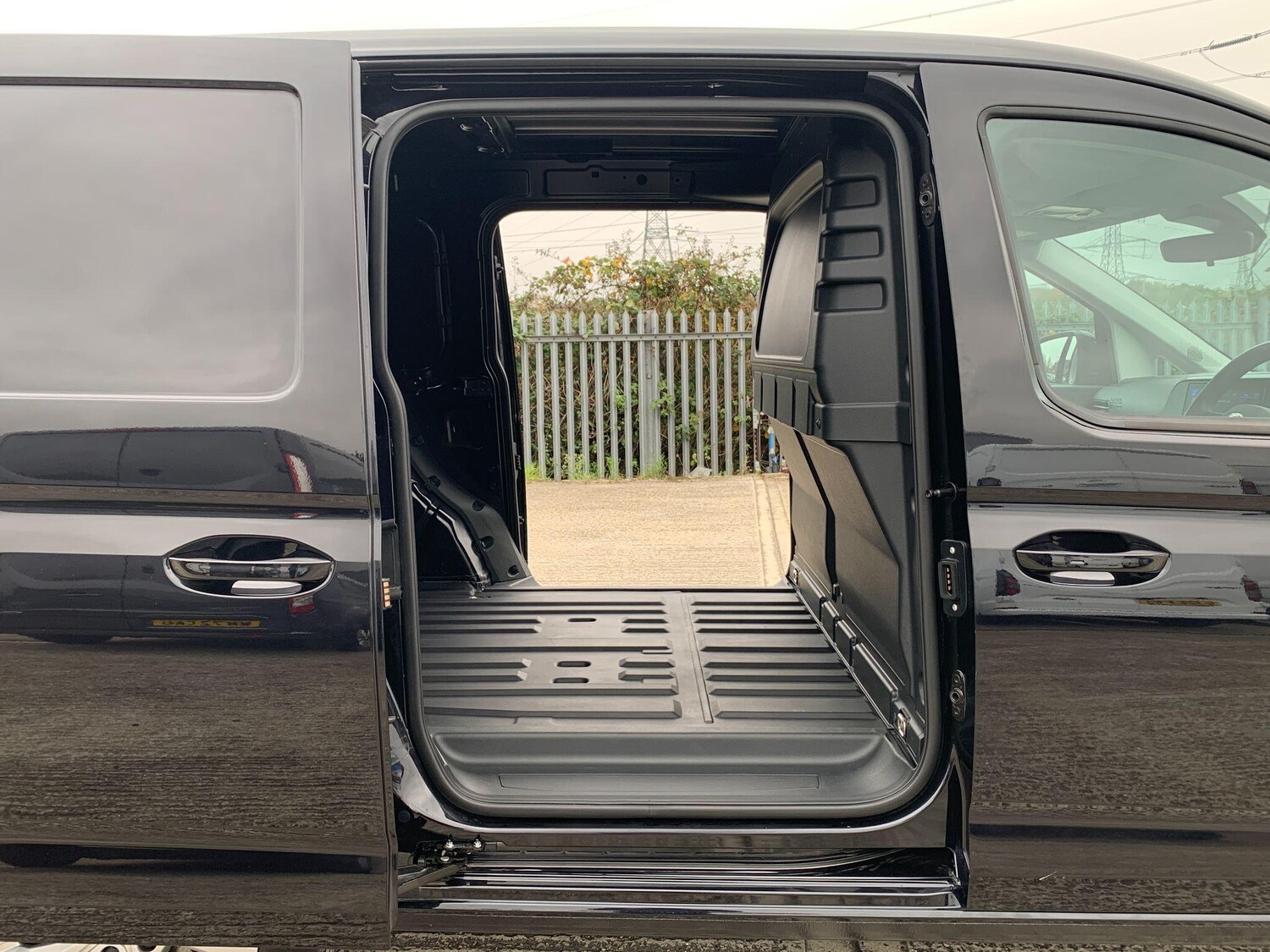 Used Ford Transit Connect 2025 for sale - 76498728: Photo 37