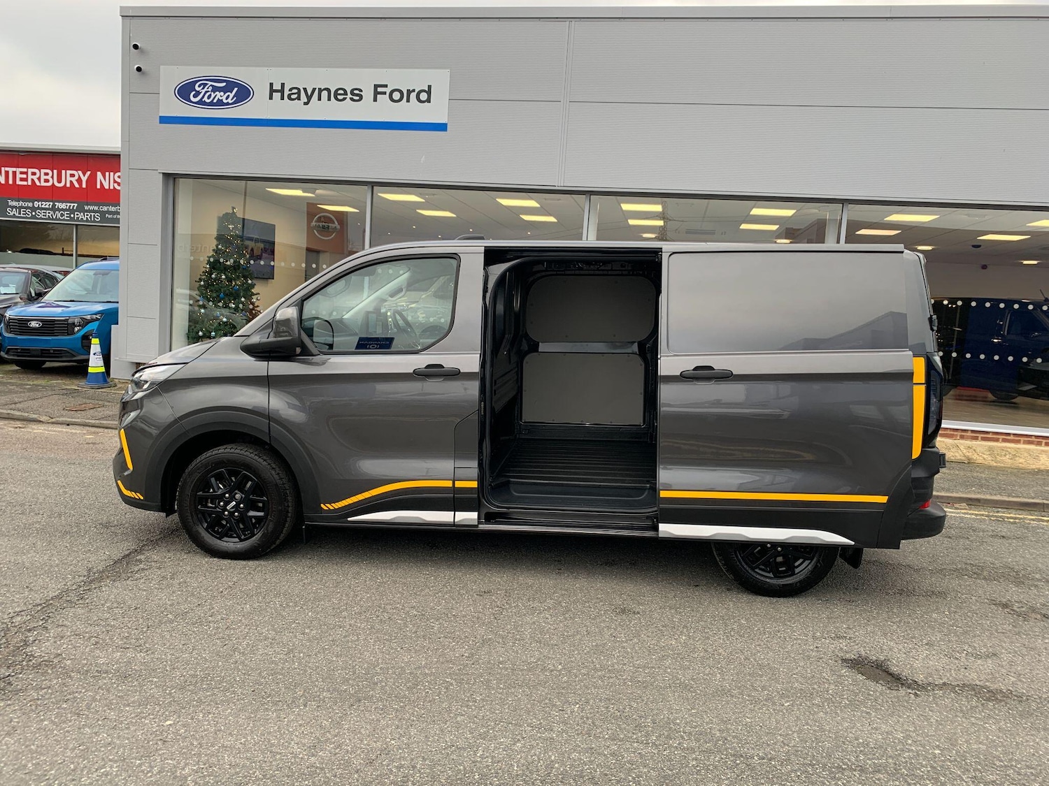 Used Ford Transit Custom 2025 for sale - 76913695: Photo 6