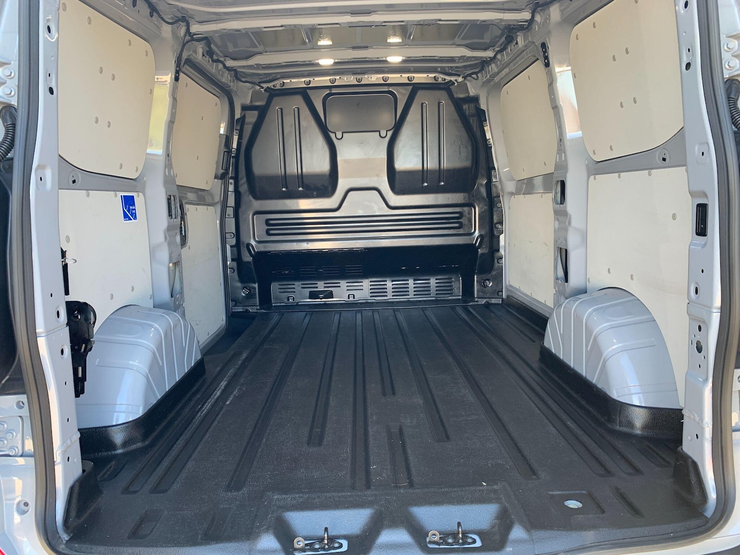 Used Ford Transit Custom for sale - 78135850: Photo 42