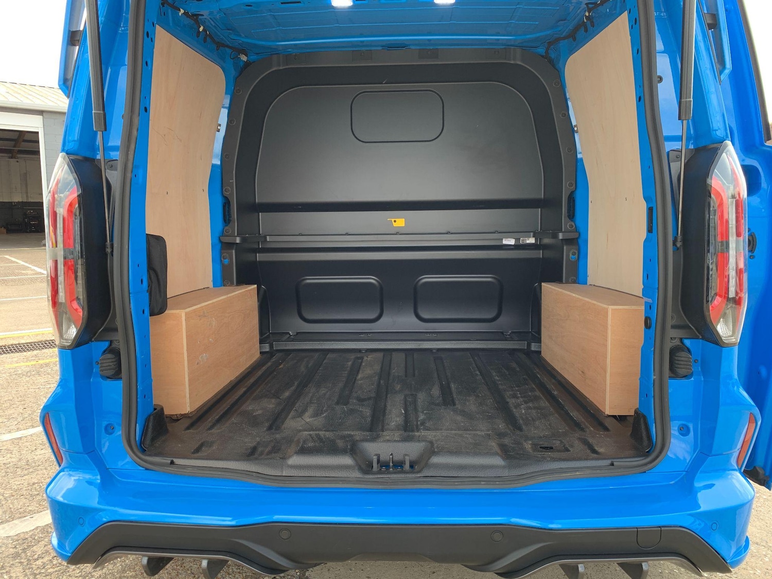 Vehicle 27