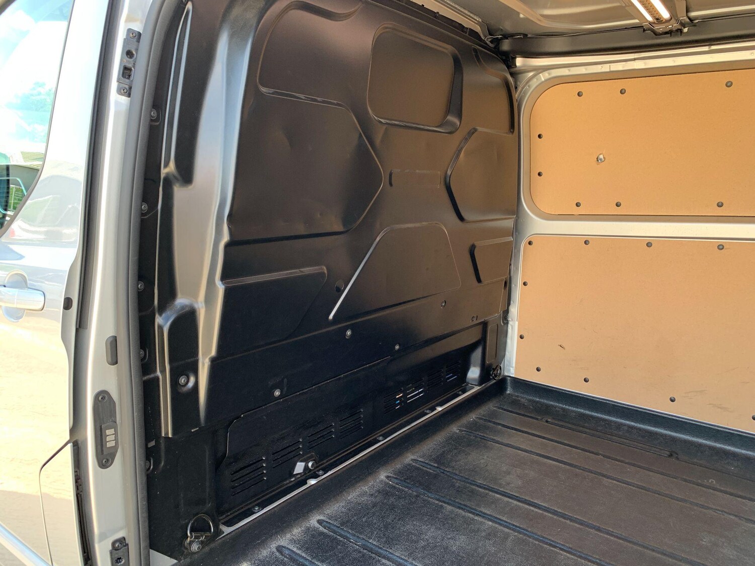 Vehicle 27