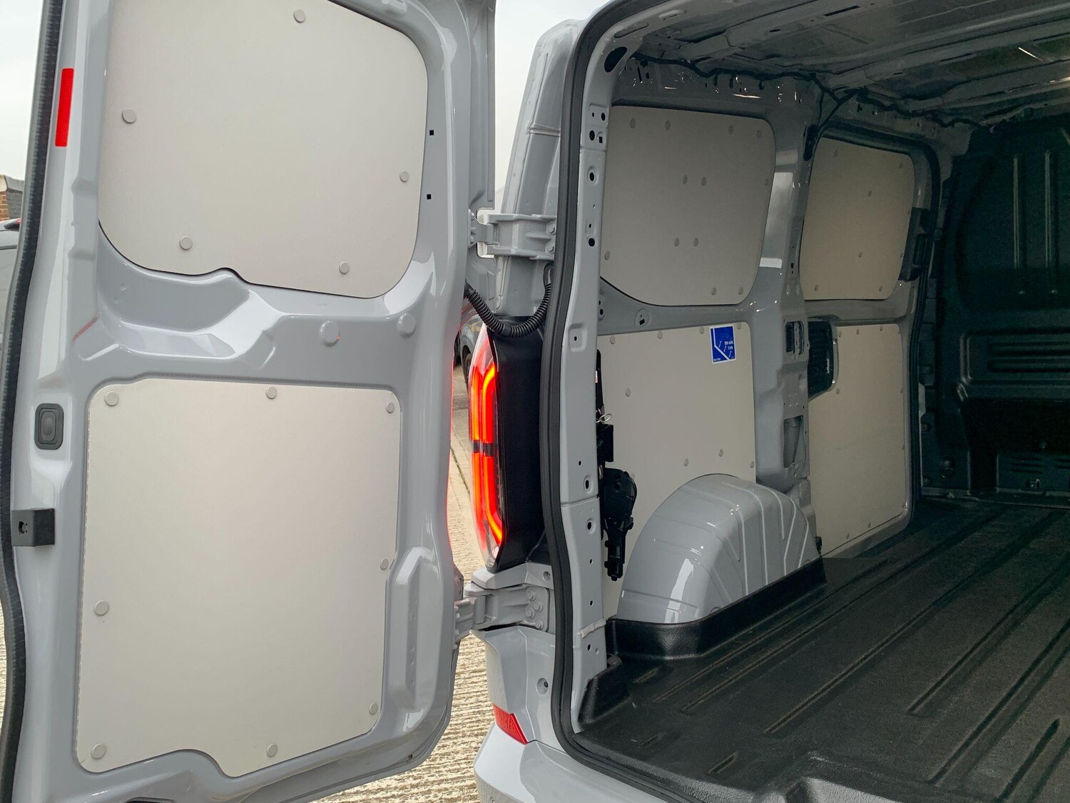Used Ford Transit Custom 2025 for sale - 77852725: Photo 38