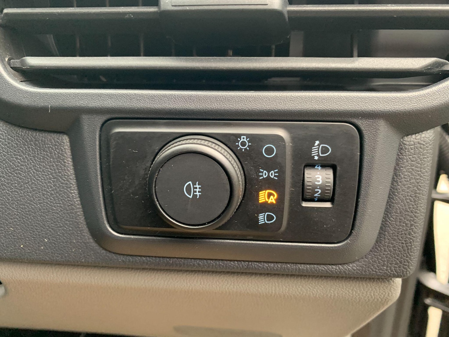 Used Ford Transit Custom 2025 for sale - 77120749: Photo 16