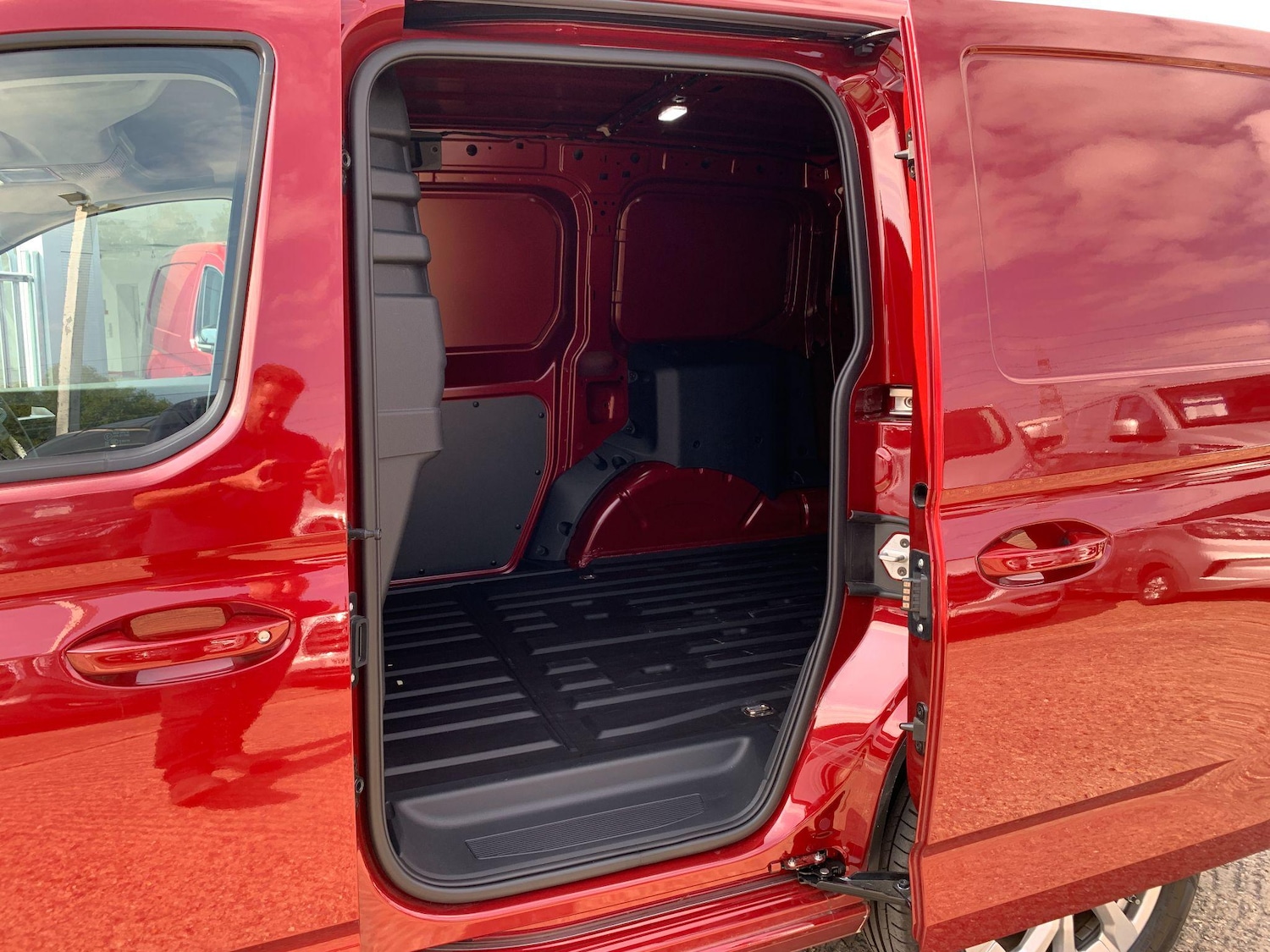 Used Ford Transit Connect 2025 for sale - 76987965: Photo 26