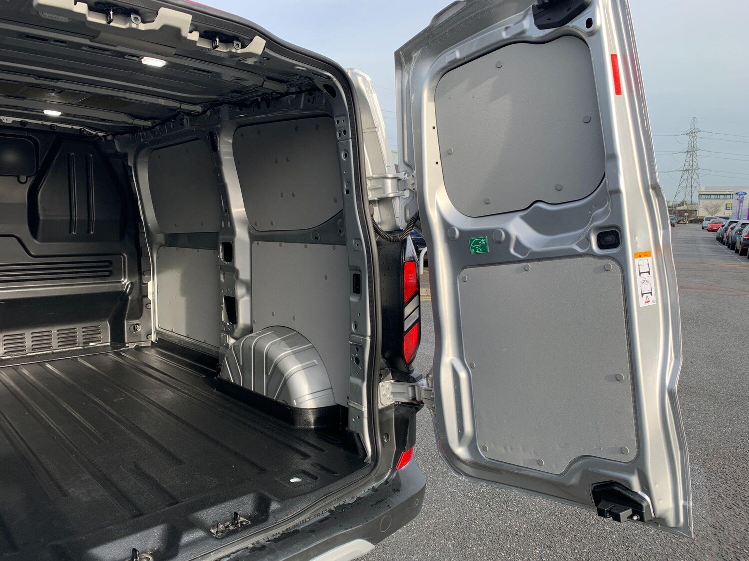 Used Ford Transit Custom 2025 for sale - 77351527: Photo 38