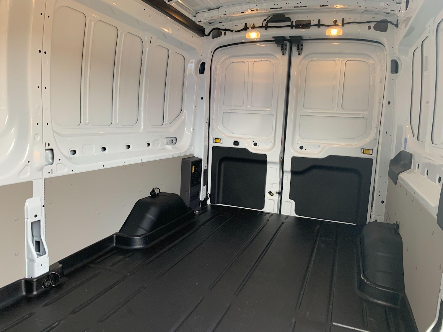 Used Ford E-Transit 2025 for sale - 76433374: Photo 14