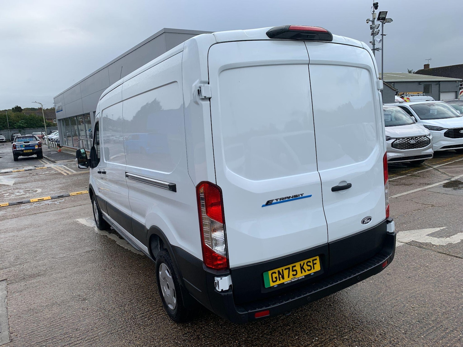 Used Ford E-Transit 2025 for sale - 76433374: Photo 5