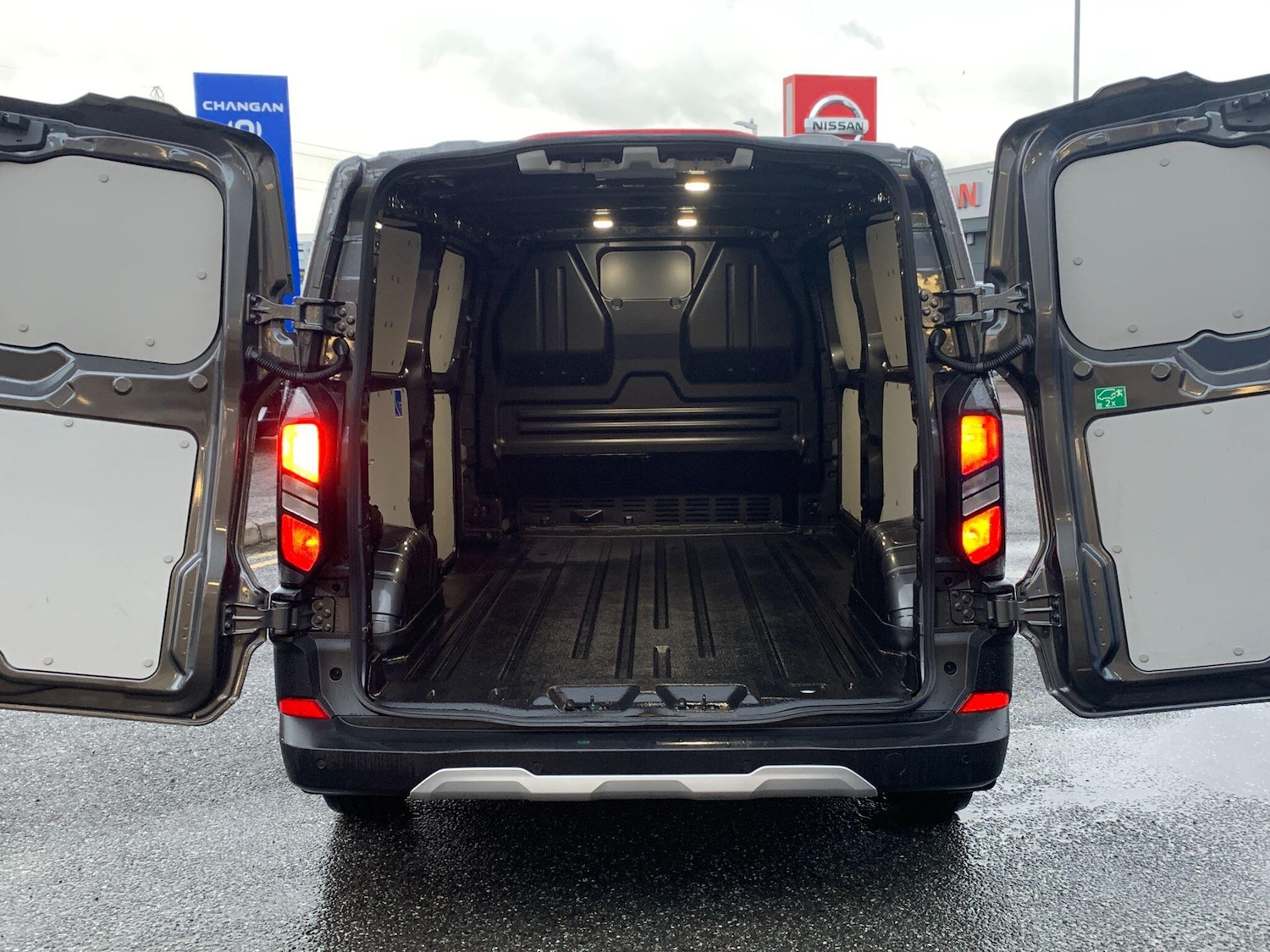 Used Ford Transit Custom 2025 for sale - 77029212: Photo 49