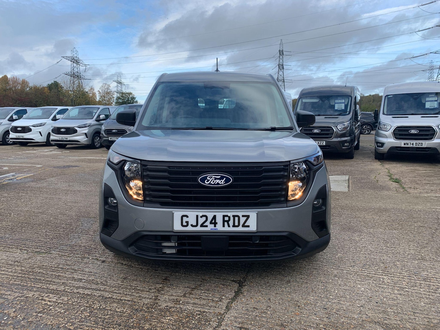 Used Ford Transit Courier 2024 for sale - 76472613: Photo 3