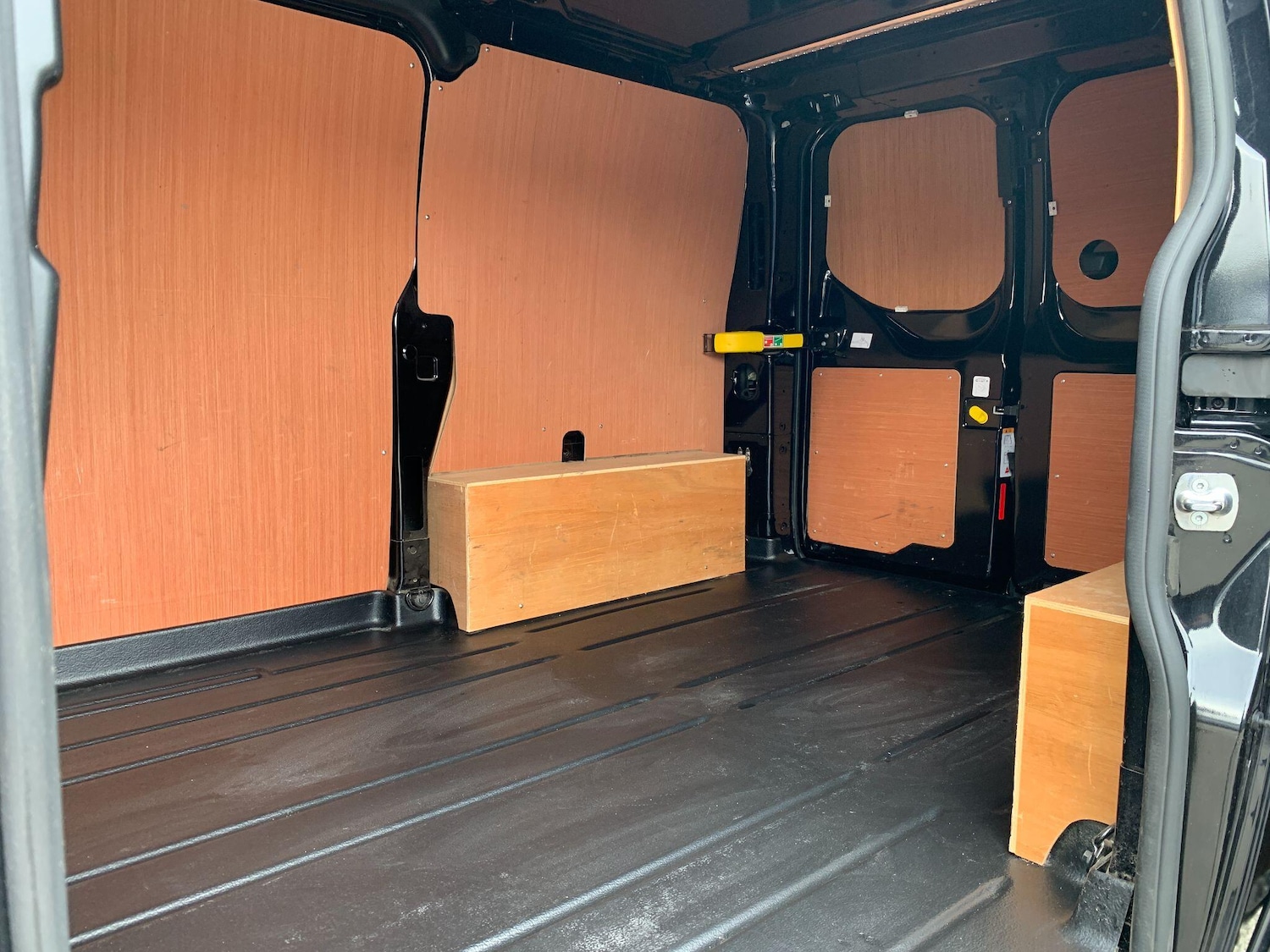 Used Ford Transit Custom 2023 for sale - 77769196: Photo 40