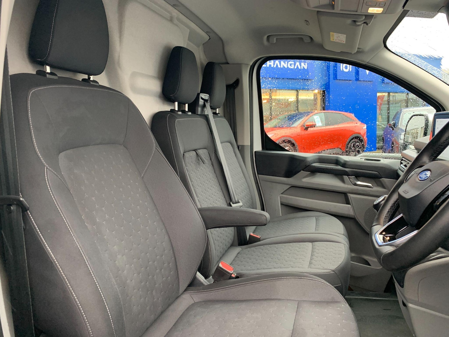 Used Ford Transit Custom 2024 for sale - 77343942: Photo 14