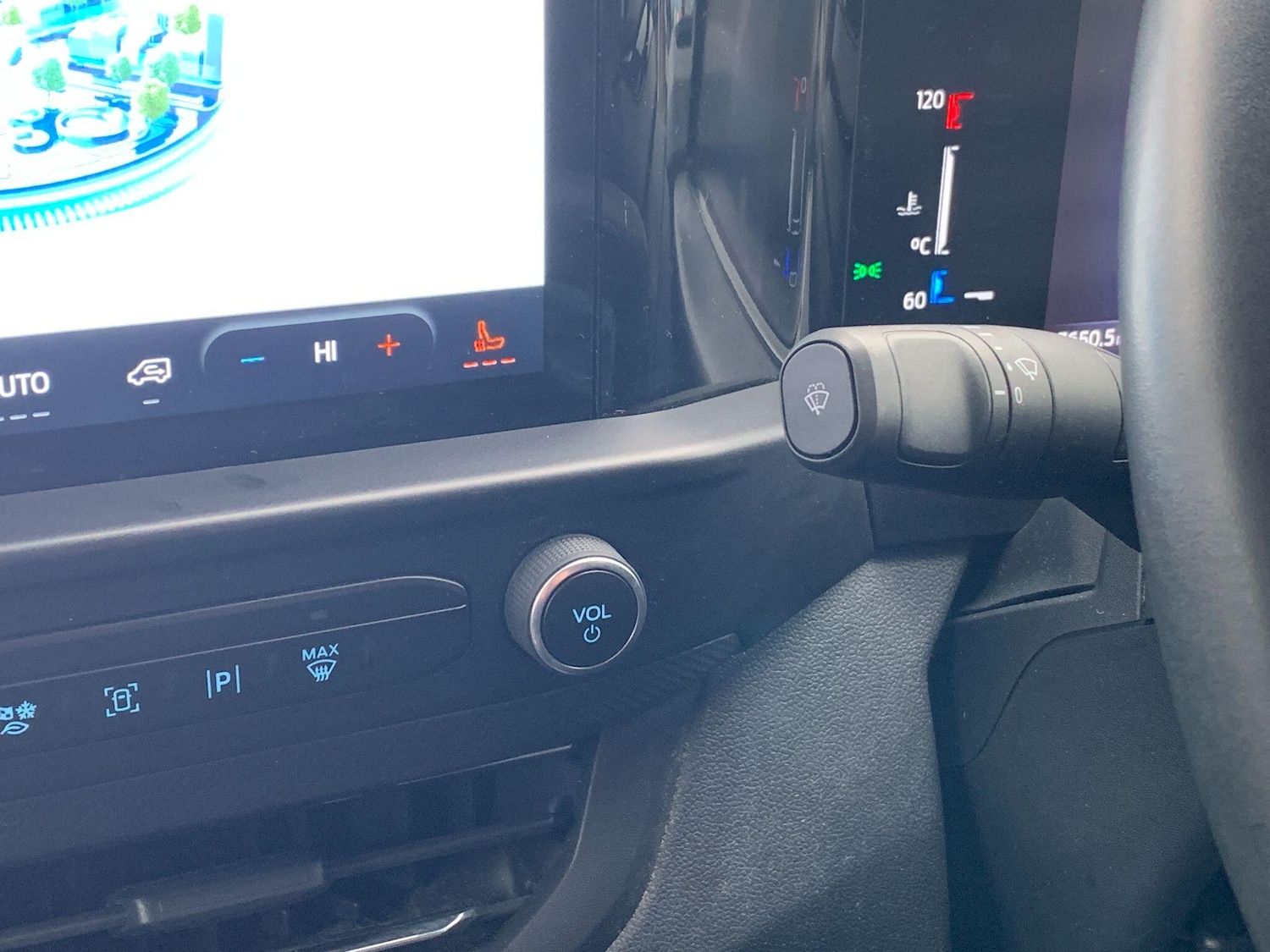 Used Ford Transit Custom 2024 for sale - 77343942: Photo 24