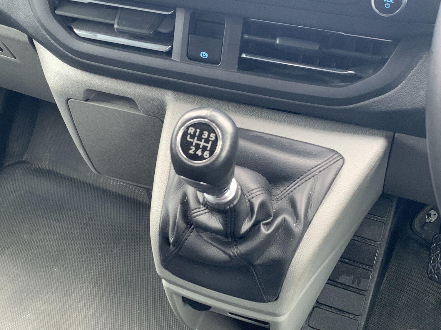 Used Ford Transit Custom 2024 for sale - 77343942: Photo 29