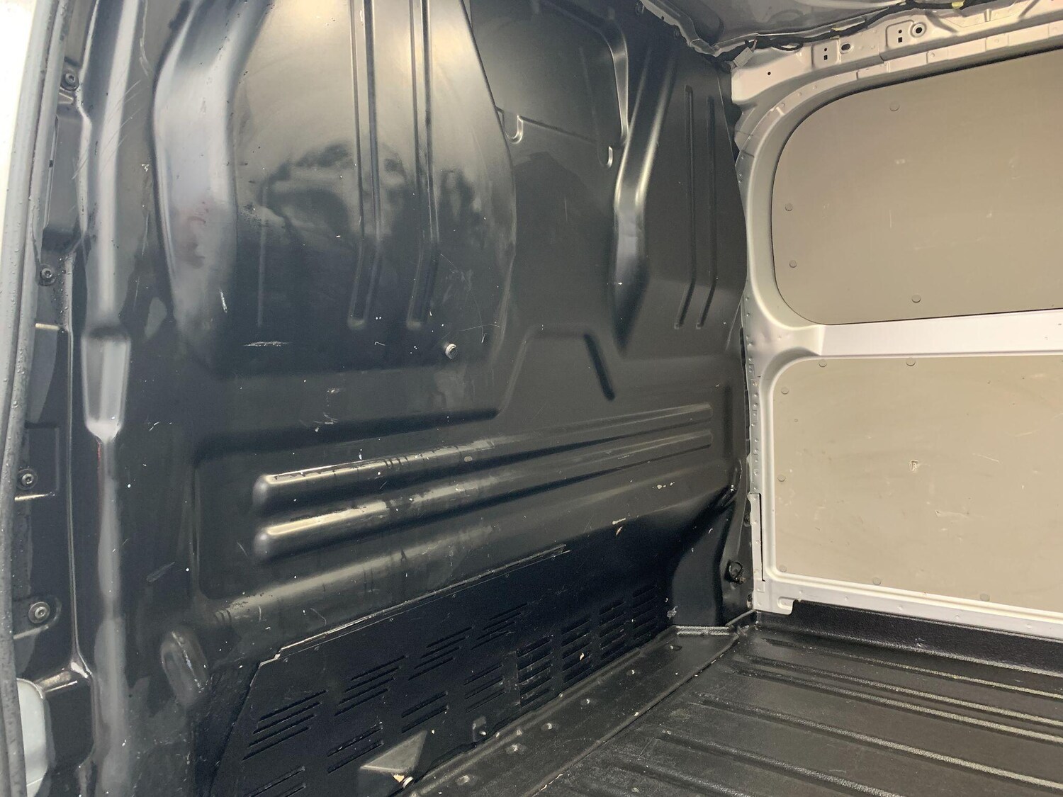 Used Ford Transit Custom 2024 for sale - 77343942: Photo 47