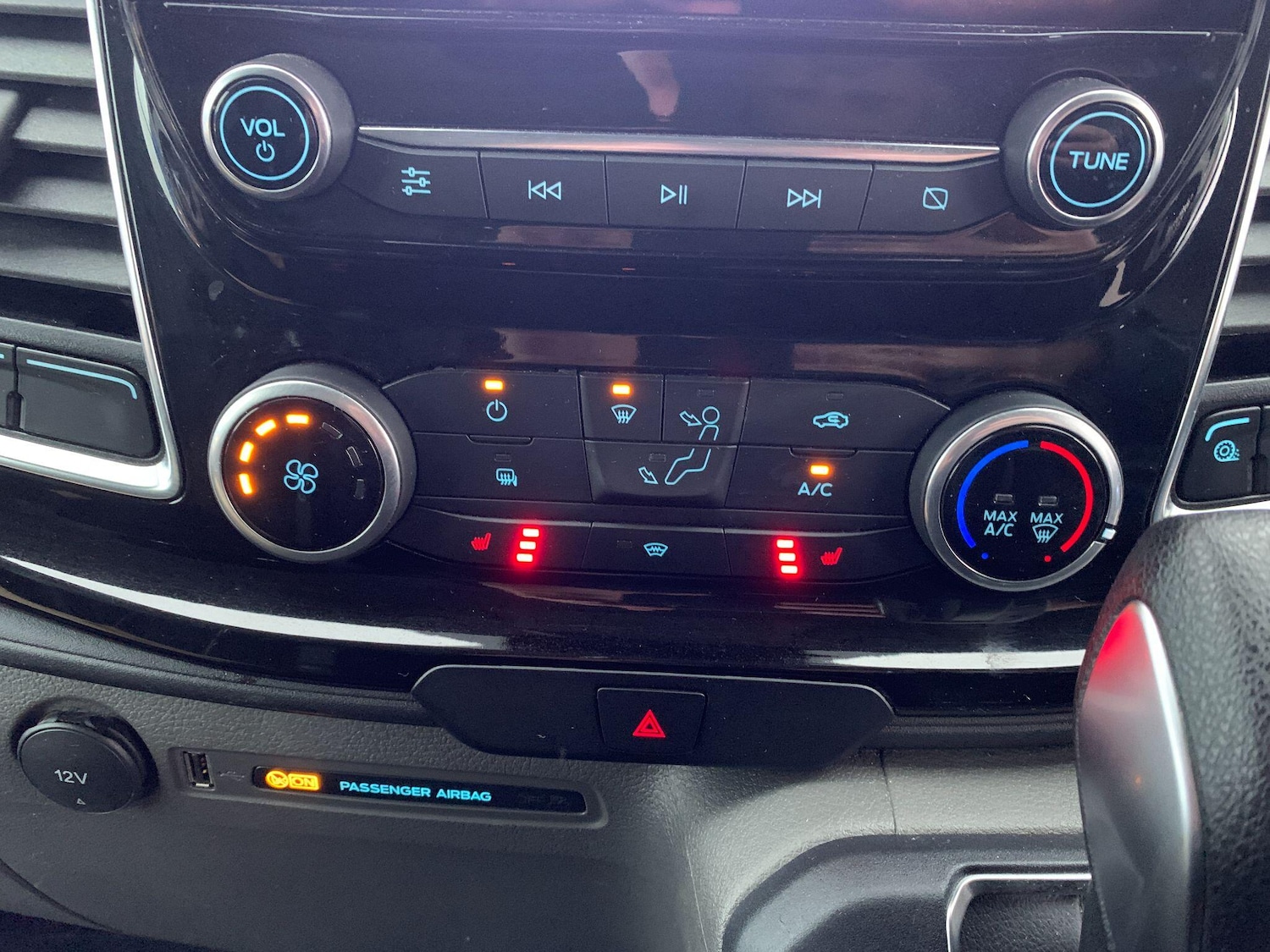 Used Ford Transit Custom 2023 for sale - 76993867: Photo 26