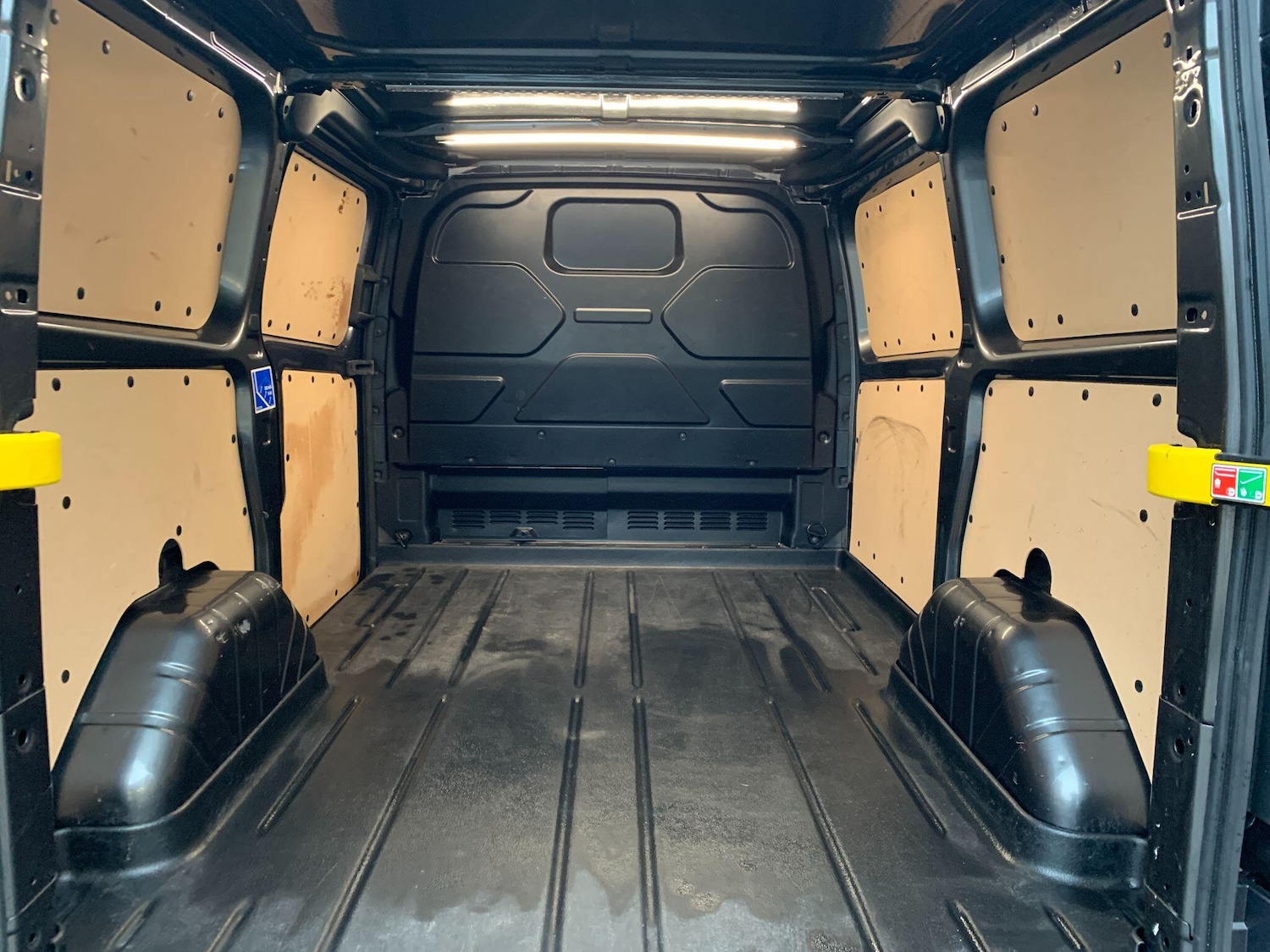 Used Ford Transit Custom 2023 for sale - 76993867: Photo 9