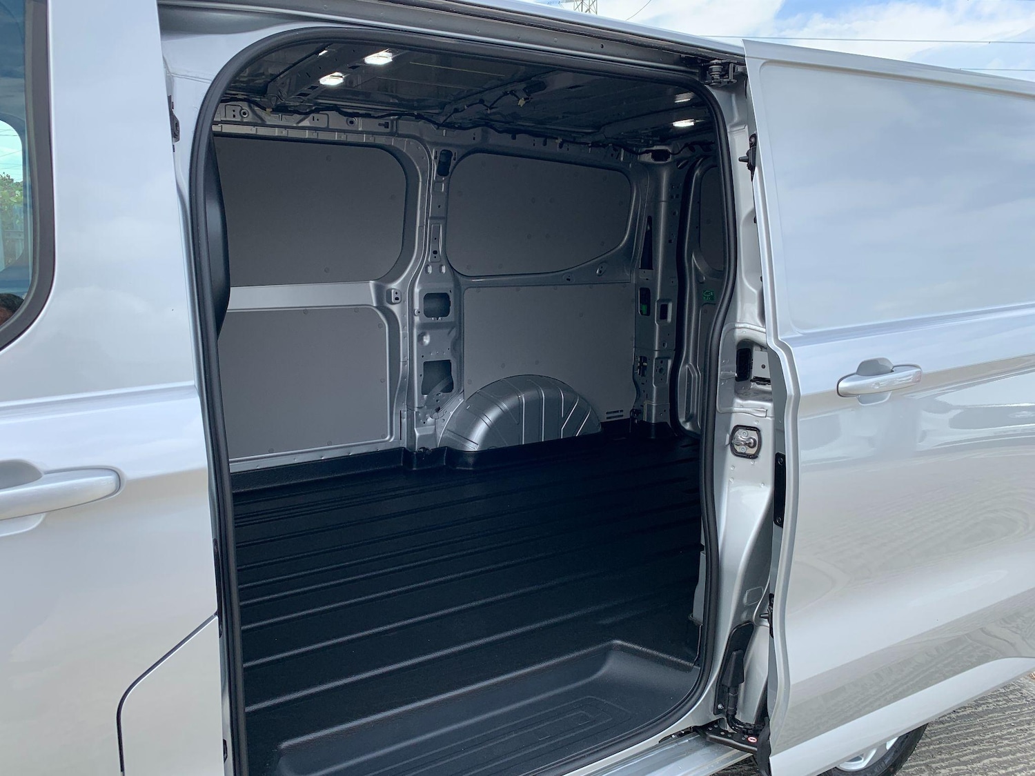 Used Ford Transit Custom 2025 for sale - 76158378: Photo 27