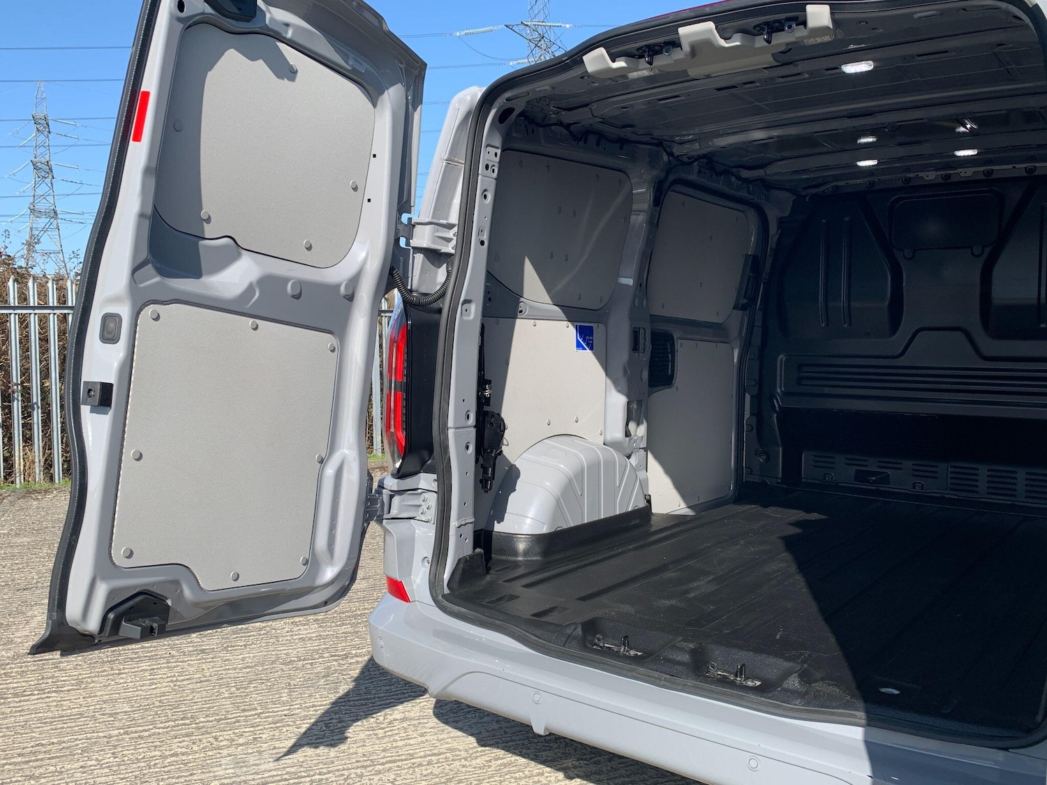 Used Ford Transit Custom 2025 for sale - 77768773: Photo 37