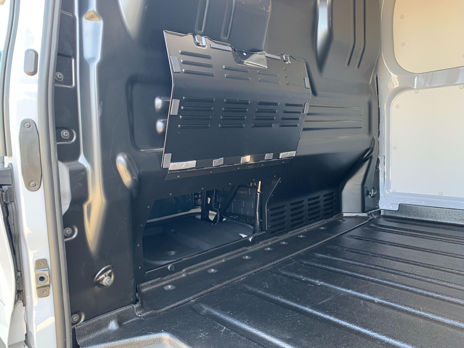 Used Ford Transit Custom 2025 for sale - 77768773: Photo 43