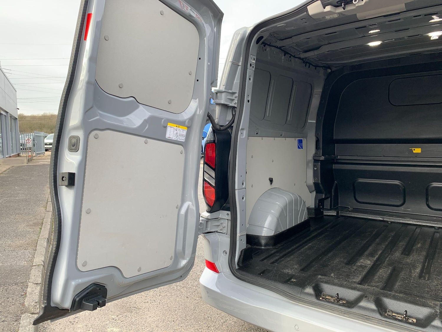 Used Ford Transit Custom 2025 for sale - 78115398: Photo 45