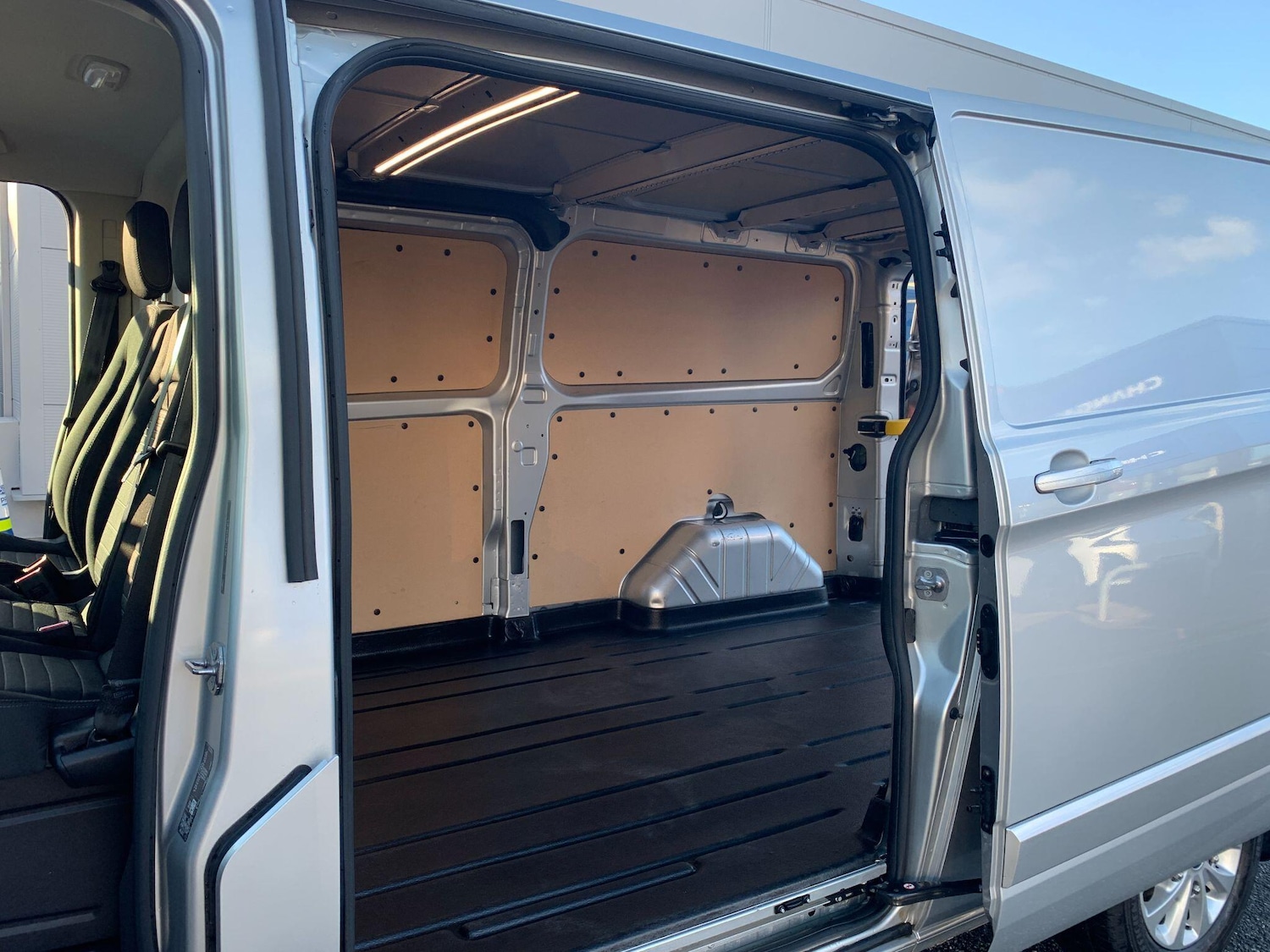 Used Ford Transit Custom 2023 for sale - 76991305: Photo 37