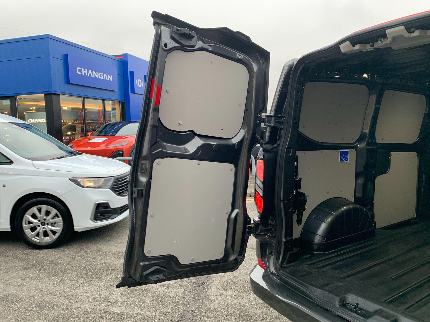 Used Ford Transit Custom for sale - 77344649: Photo 41