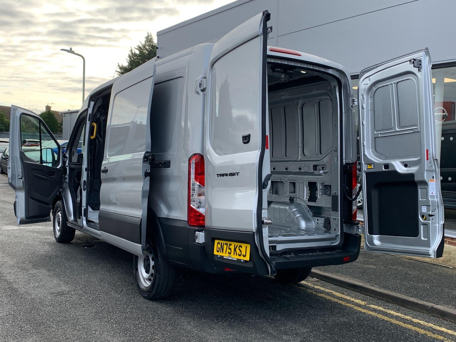 Used Ford Transit 2025 for sale - 76727956: Photo 10