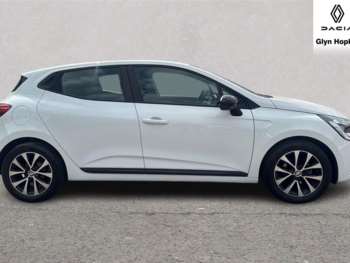 Used Renault Clio 2023 for sale - 75008143: Photo