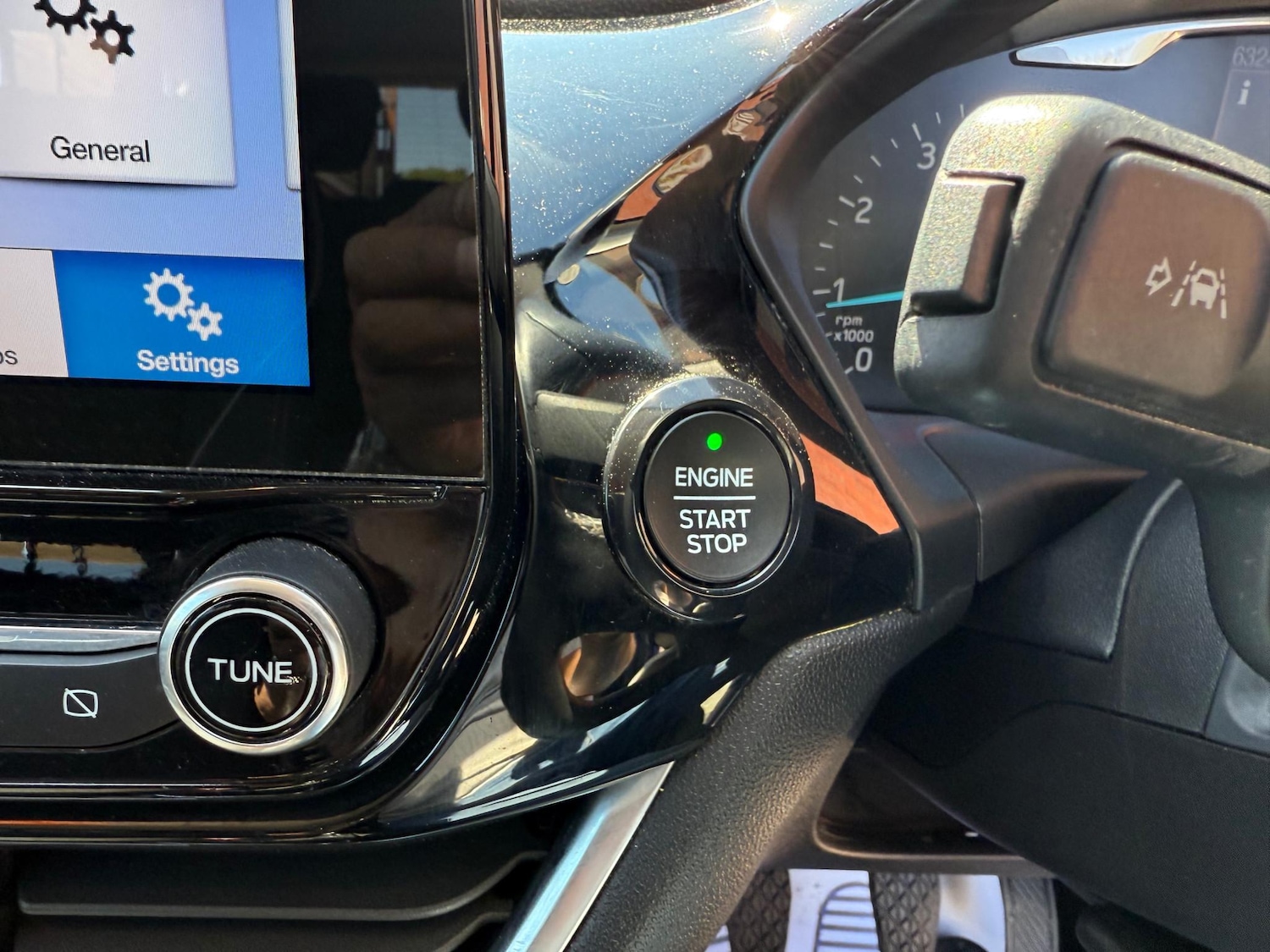 Used Ford Fiesta 2018 for sale - 76802512: Photo 21